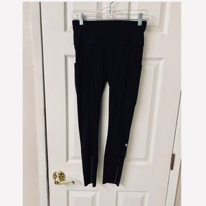 SOLD!Lululemon Fast and Free Reflective Leggings